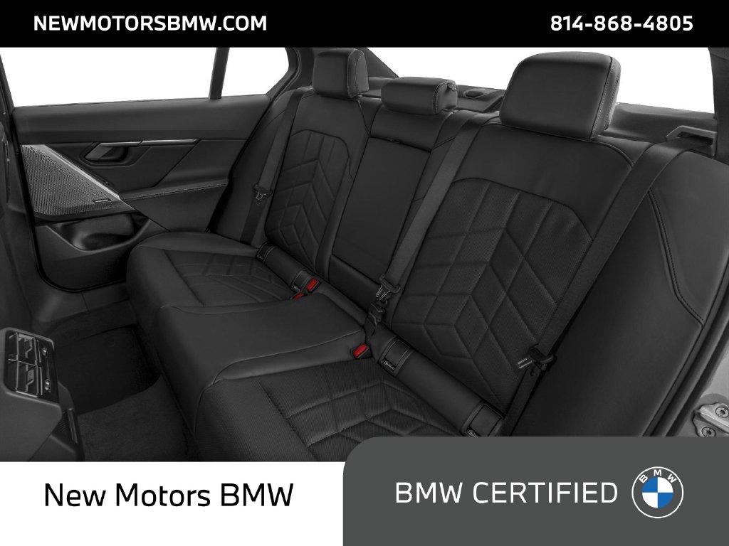 2024 BMW 5 Series photo 8 of 11