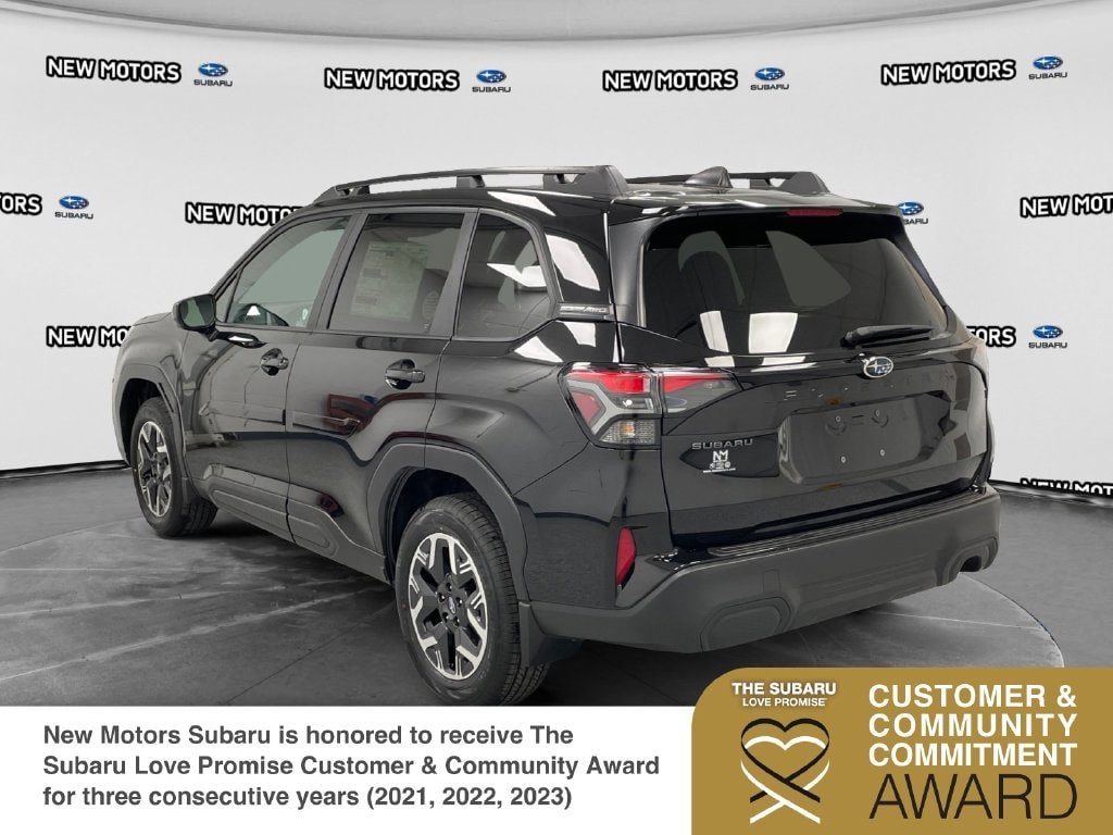 2026 Subaru Forester photo 2 of 16