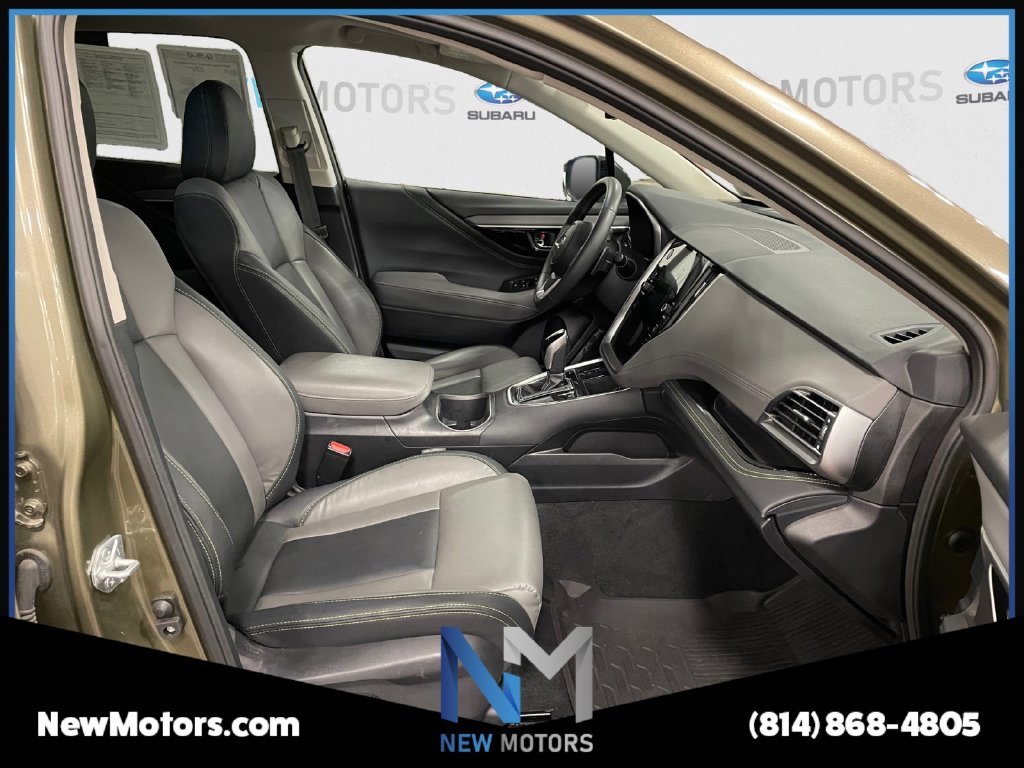 2022 Subaru Outback photo 16 of 18