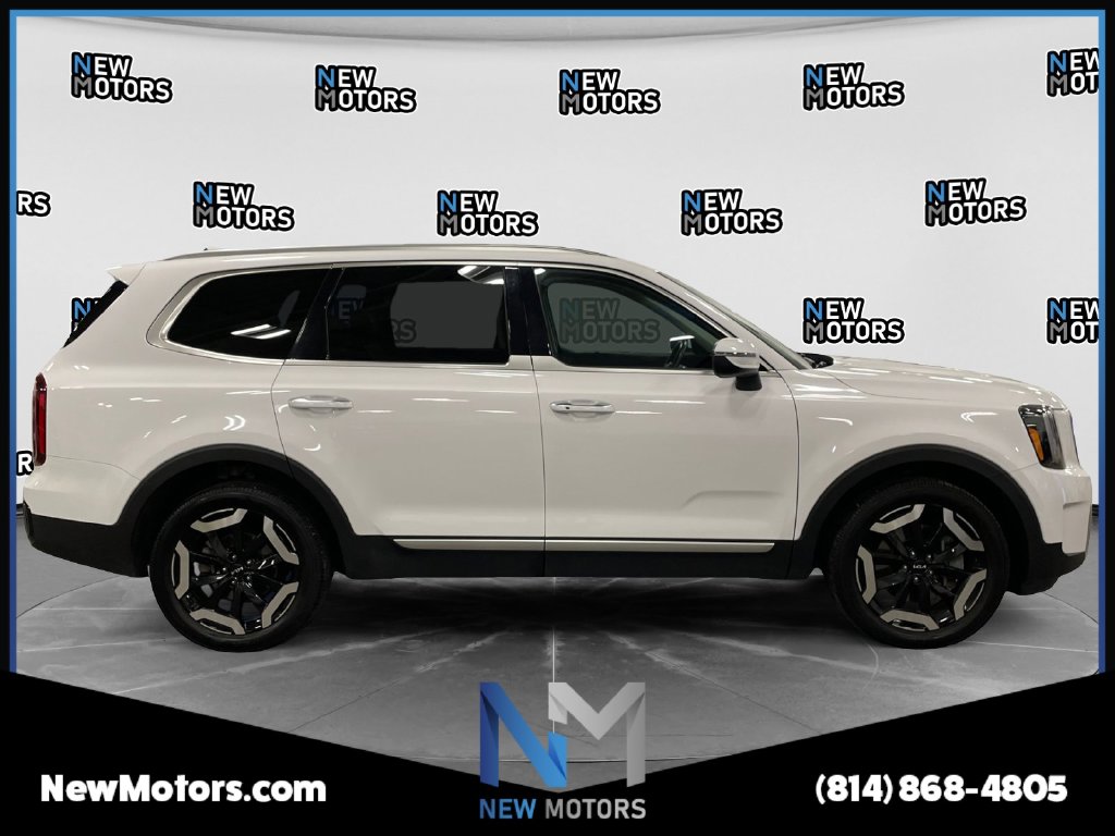 2023 Kia Telluride photo 6 of 15