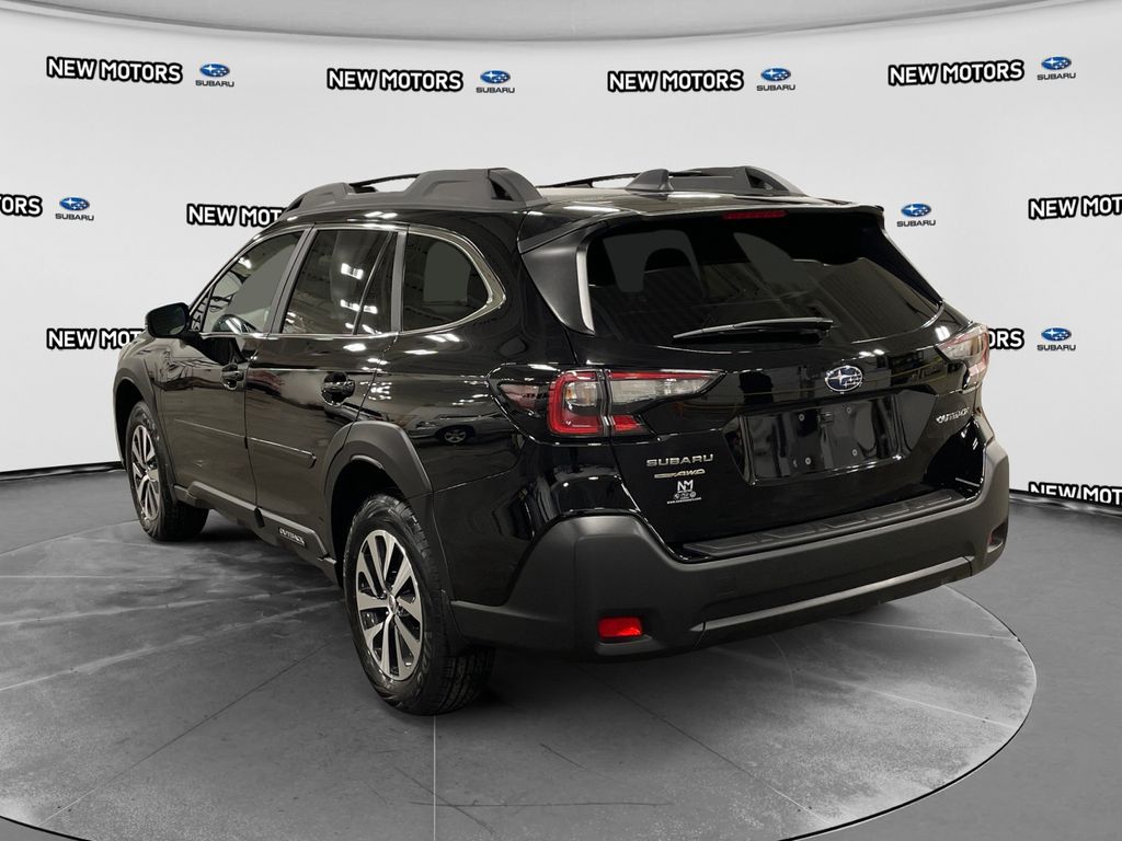 2025 Subaru Outback Premium Crystal Black Silica at New Motors