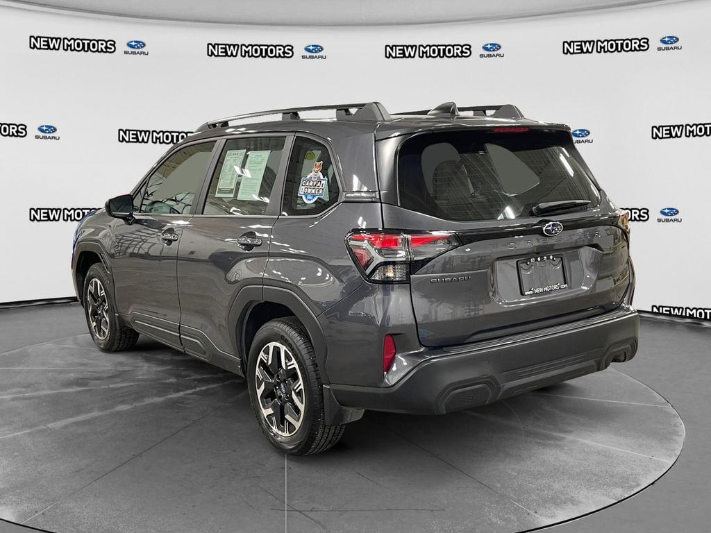 2026 Subaru Forester Standard Model Magnetite Gray at New Motors