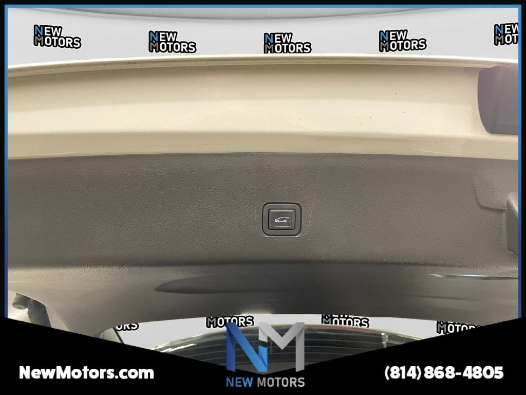 2023 Chevrolet Traverse photo 17 of 17