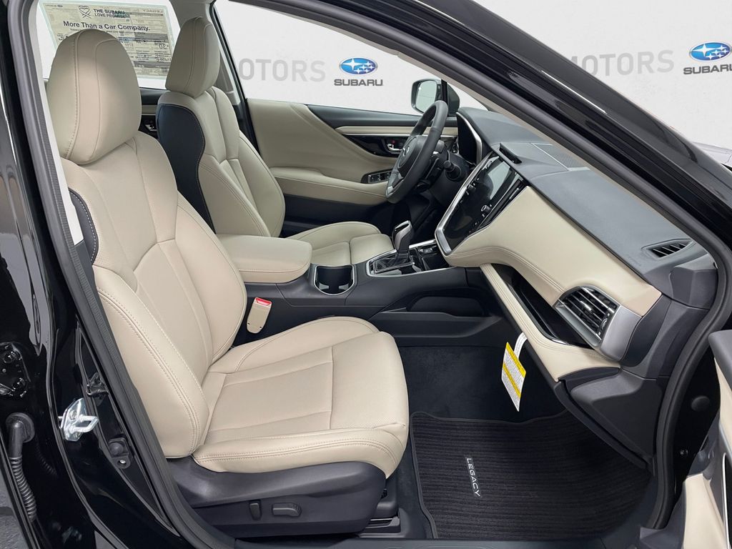2025 Subaru Legacy Limited - Photo 18