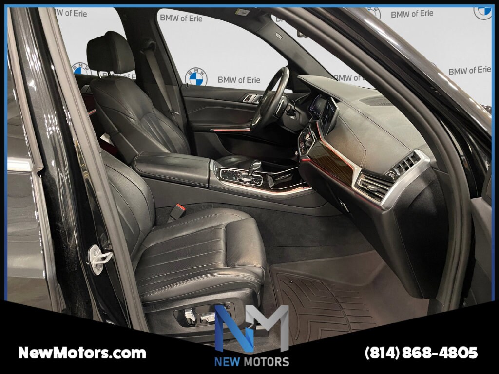 2021 BMW X5 photo 15 of 17