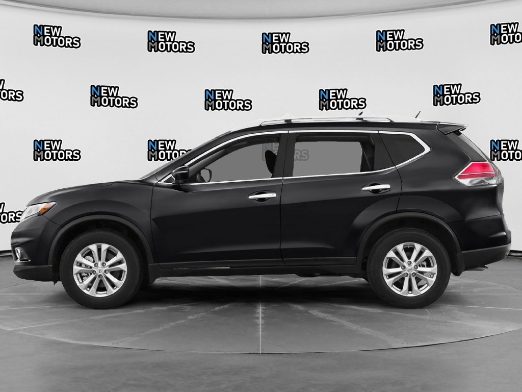 2016 Nissan Rogue photo 3 of 16