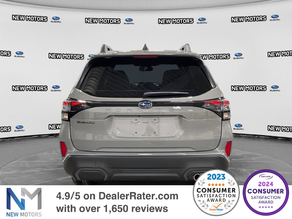 2026 Subaru Forester photo 4 of 18