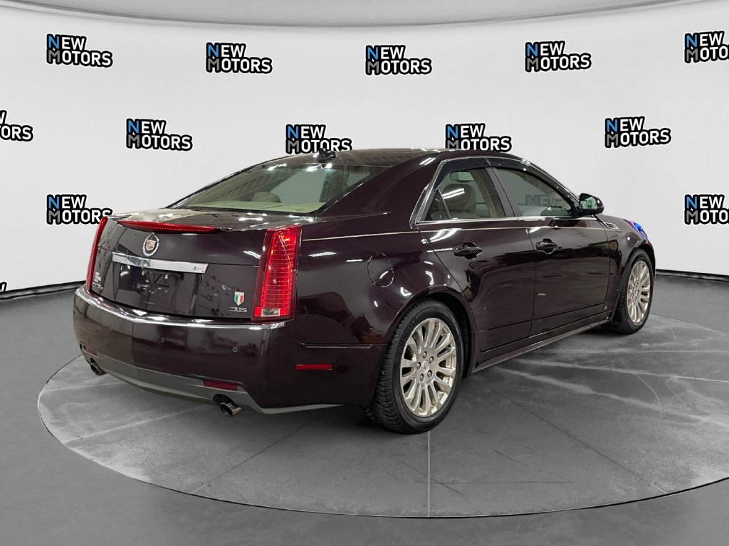 2010 CADILLAC CTS photo 5 of 16