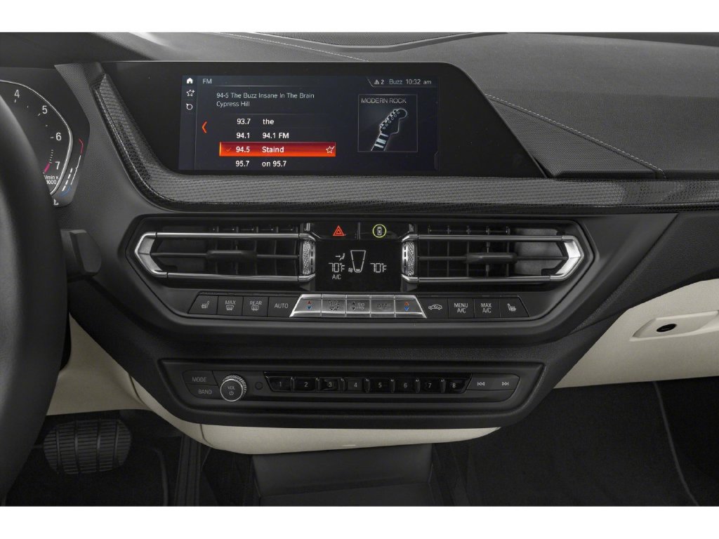 2020 BMW 228i photo 7 of 11