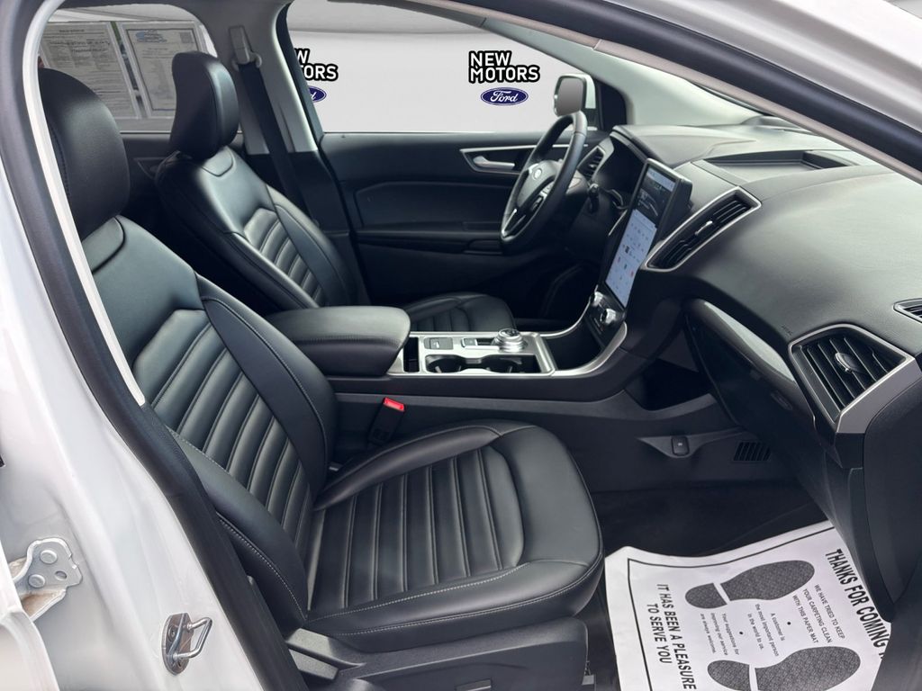 2024 Ford Edge  White Metallic at Town & Country Ford