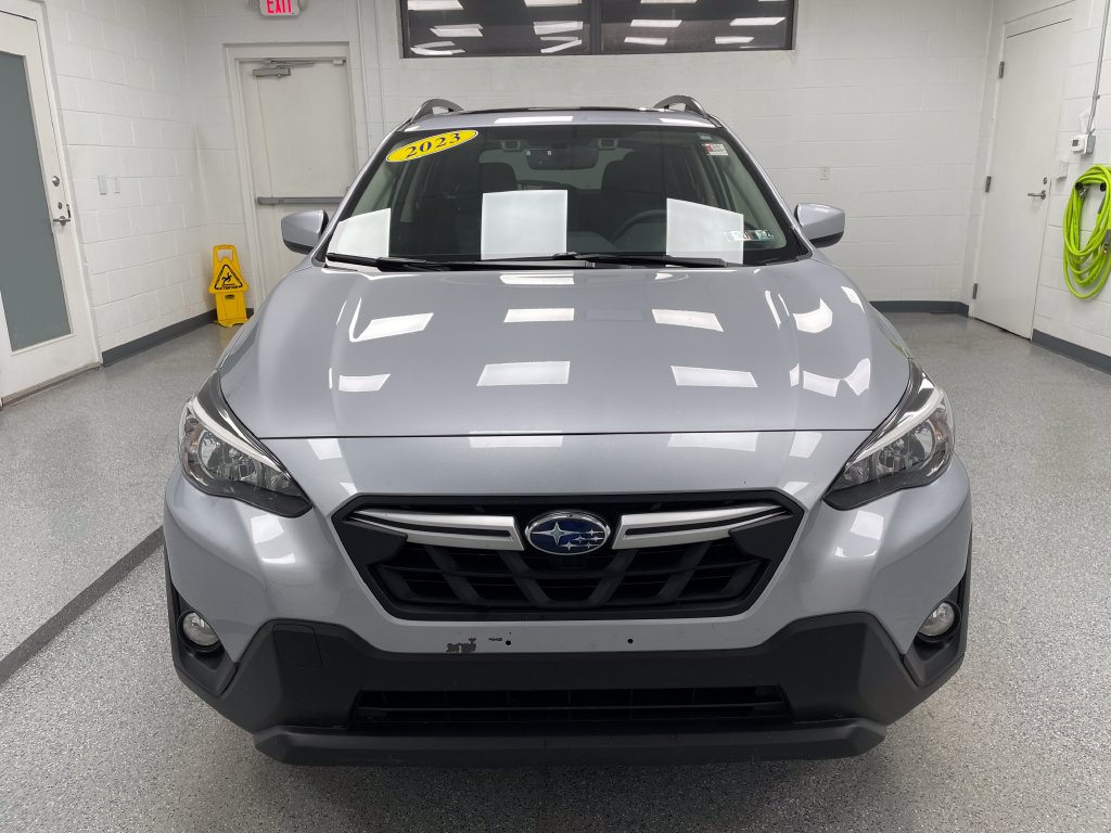 2023 Subaru Crosstrek photo 2 of 14