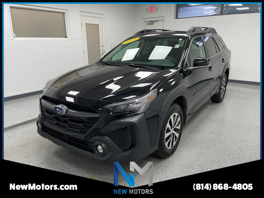 2025 Subaru Outback Premium Crystal Black Silica at New Motors