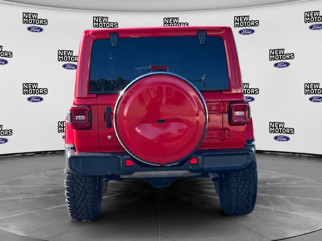 2019 Jeep Wrangler photo 4 of 16
