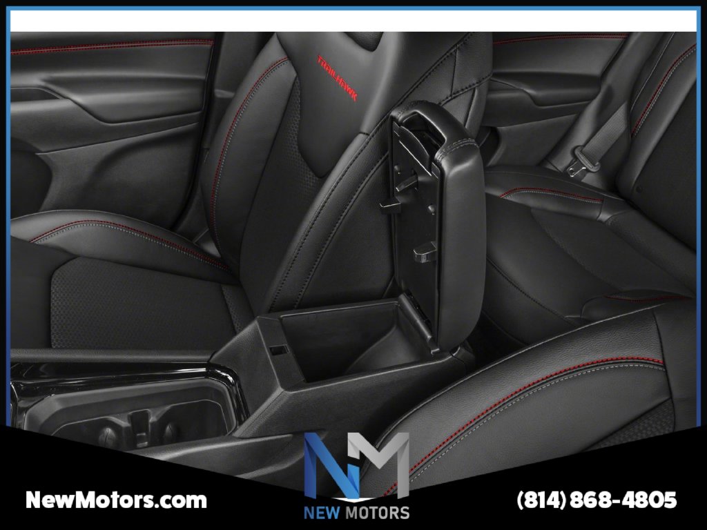 2023 Jeep Compass photo 10 of 11