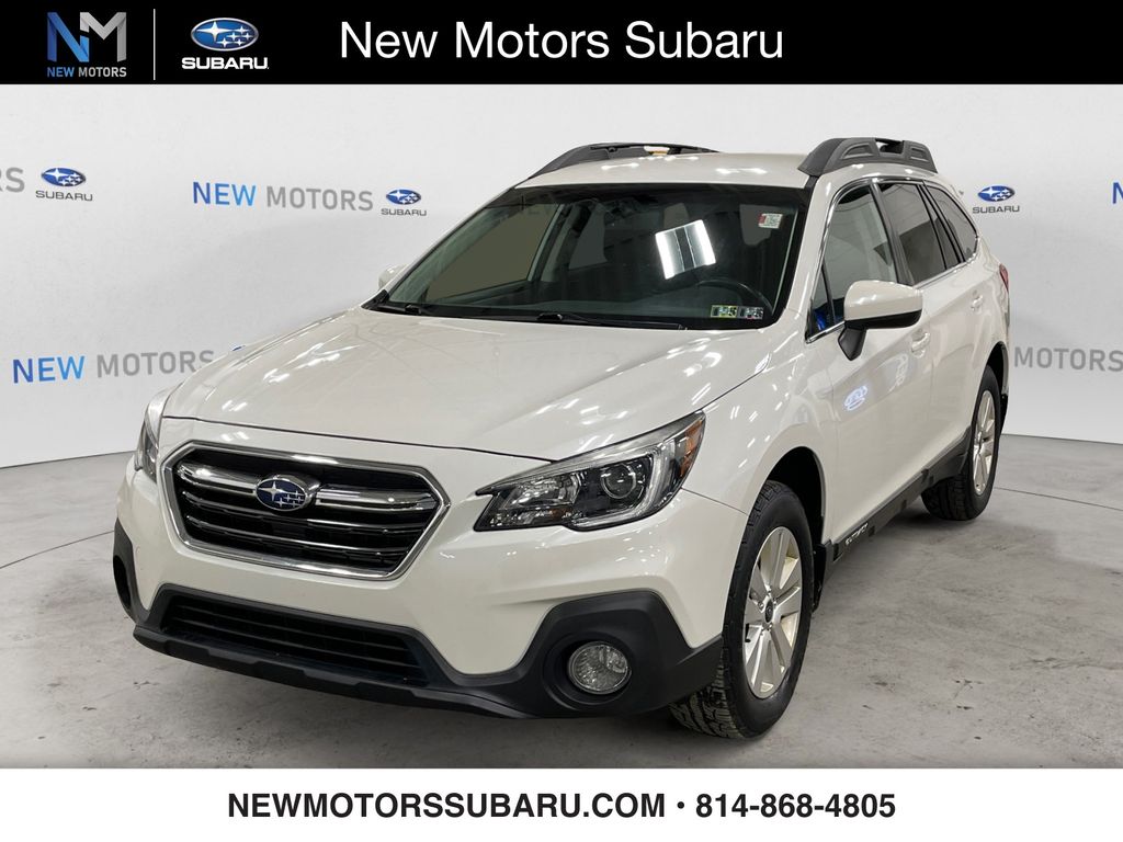 2018 Subaru Outback Premium's photo