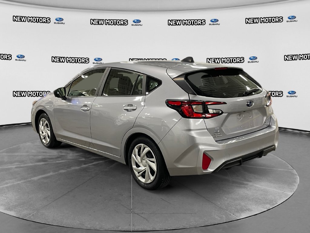 2024 Subaru Impreza photo 3 of 15