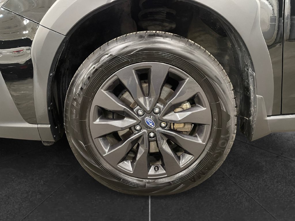 2025 Subaru Outback photo 14 of 17