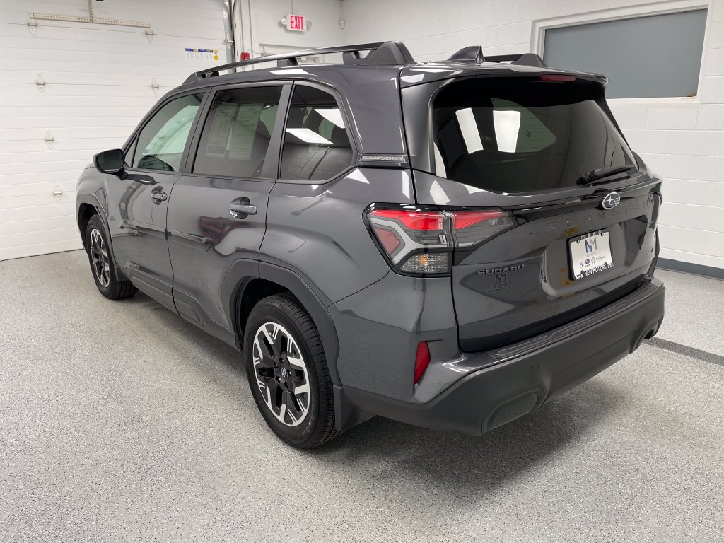 2026 Subaru Forester photo 8 of 15