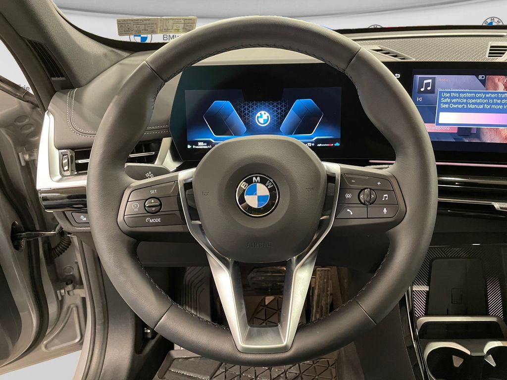 2026 BMW X1 xDrive28i - 11