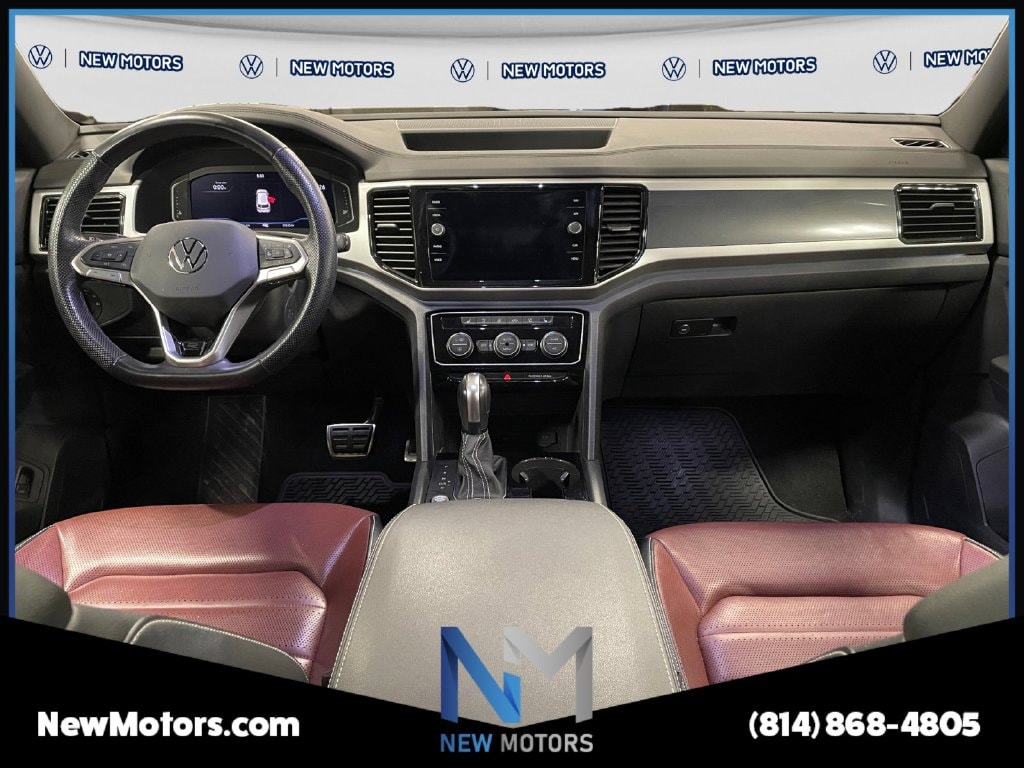 2023 Volkswagen Atlas Cross Sport photo 11 of 18
