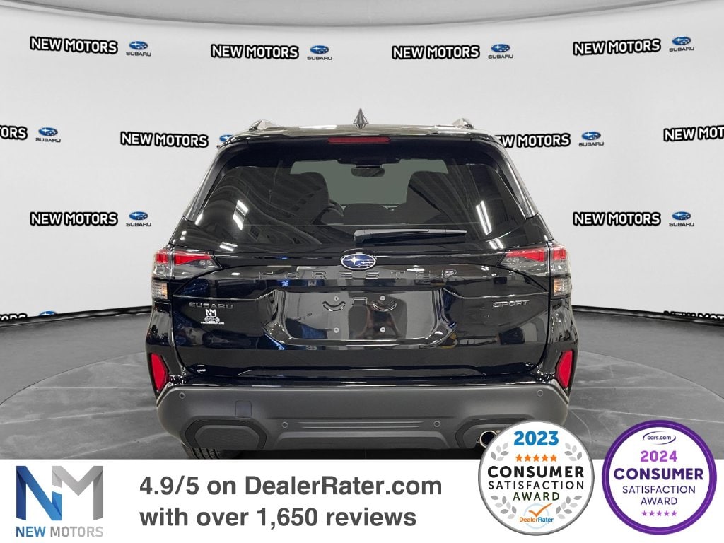 2026 Subaru Forester photo 4 of 18
