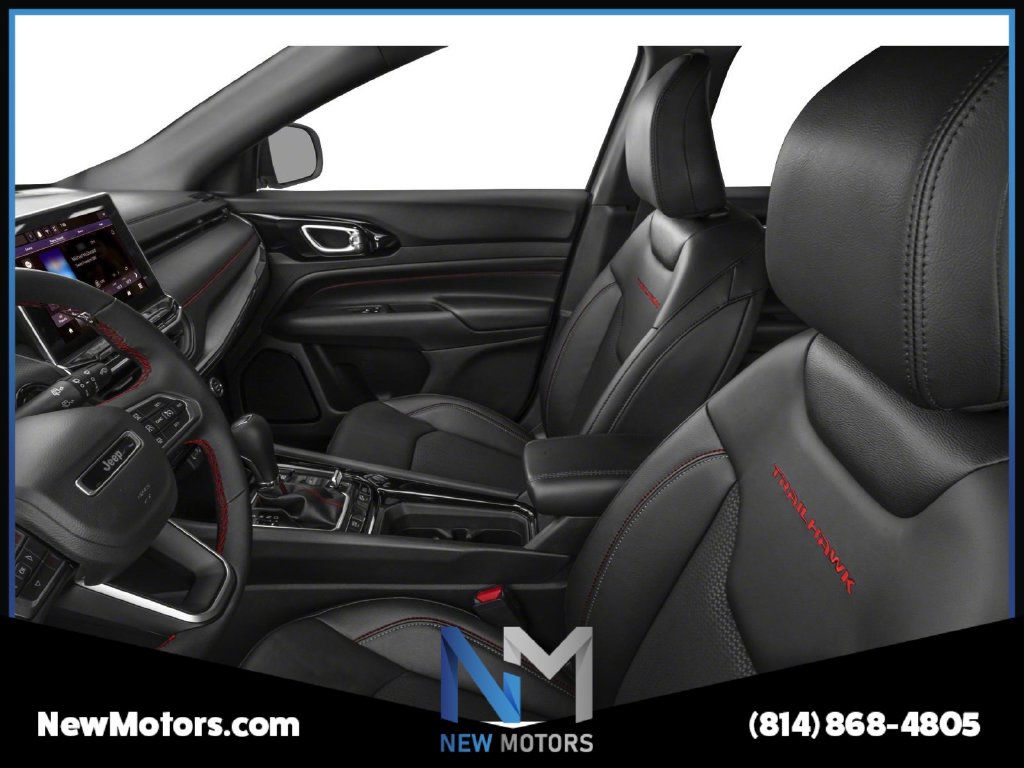 2023 Jeep Compass photo 7 of 11