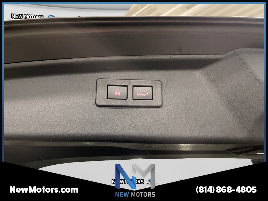 2023 Subaru Outback Onyx Edition Magnetite Gray at Auto Express Rt. 8