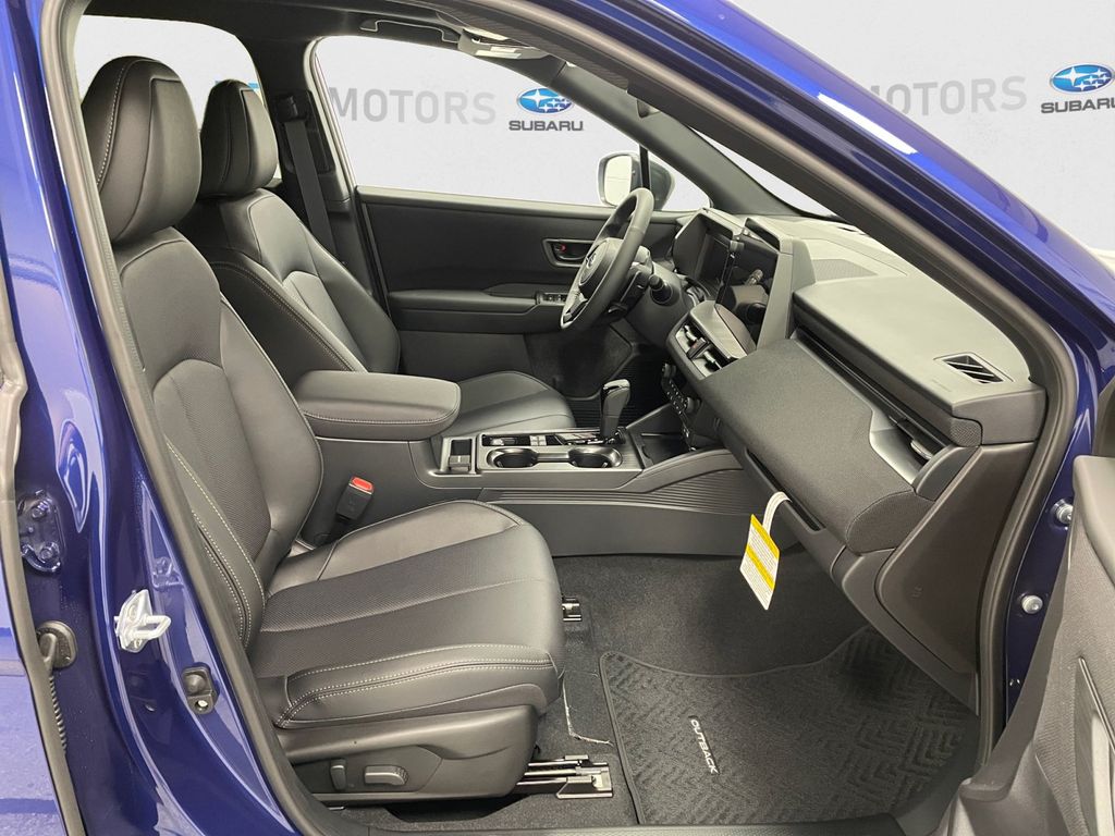 2026 Subaru Outback photo 16 of 17