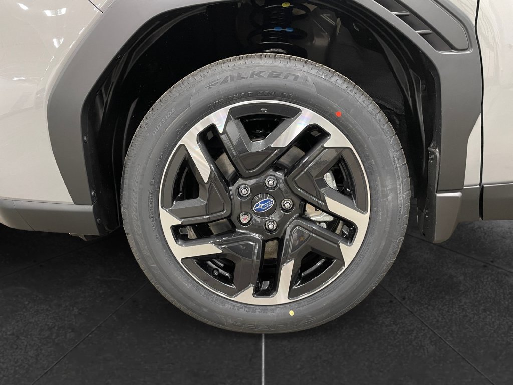 2026 Subaru Forester photo 17 of 18