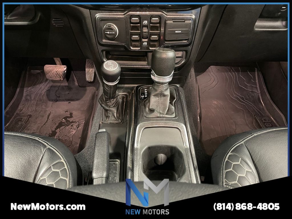 2023 Jeep Gladiator photo 9 of 13