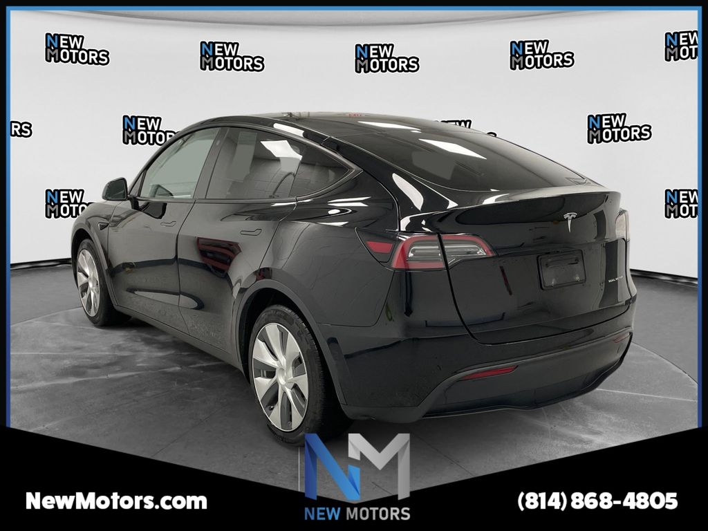 2022 Tesla Model Y Long Range - 1