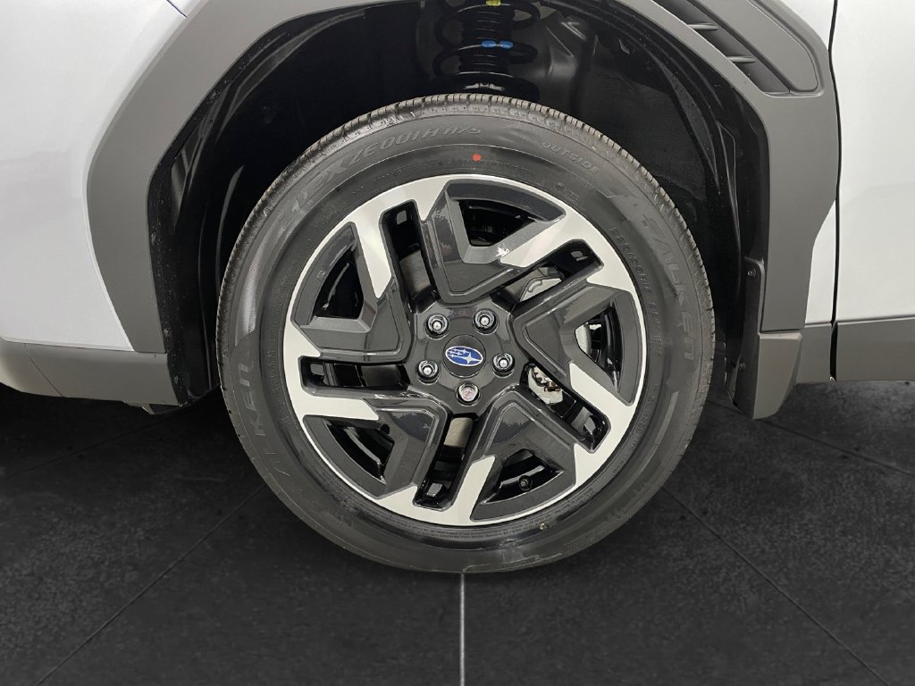 2026 Subaru Forester photo 15 of 16