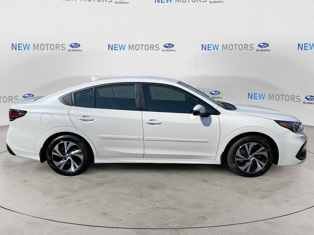 2025 Subaru Legacy Premium - Photo 7