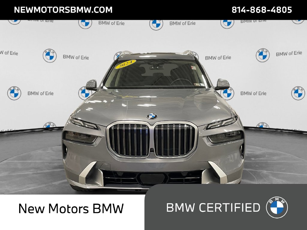 2024 BMW X7 photo 8 of 17