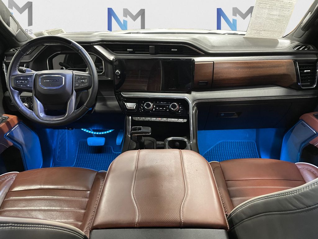 2025 GMC Sierra 1500 Denali Ultimate Titanium at New Motors