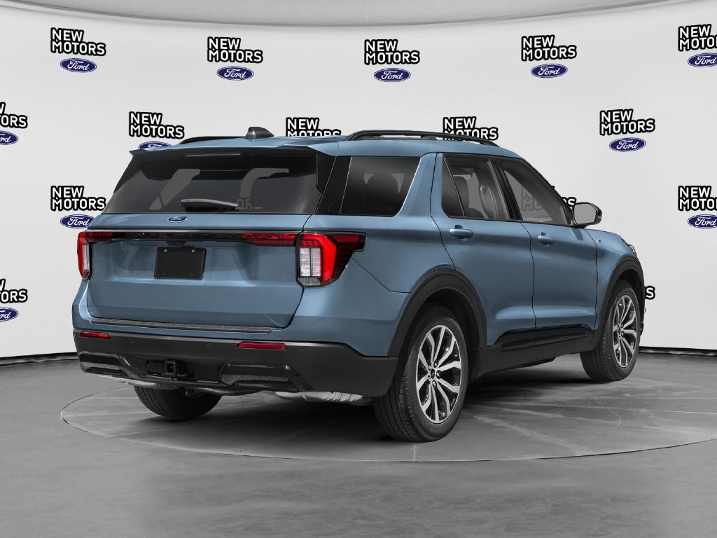 2026 Ford Explorer photo 2 of 12