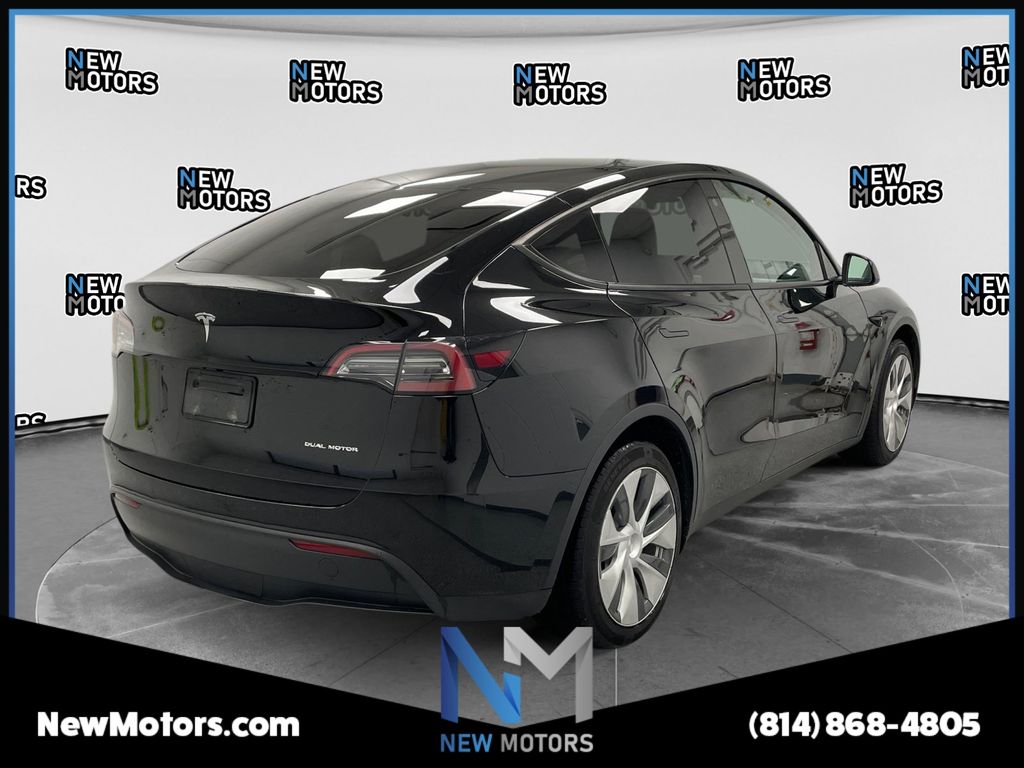 2022 Tesla Model Y Long Range - 3