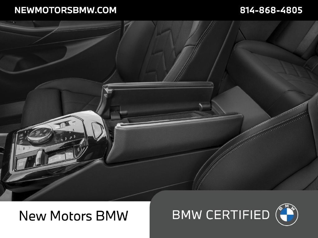 2024 BMW 5 Series photo 9 of 11
