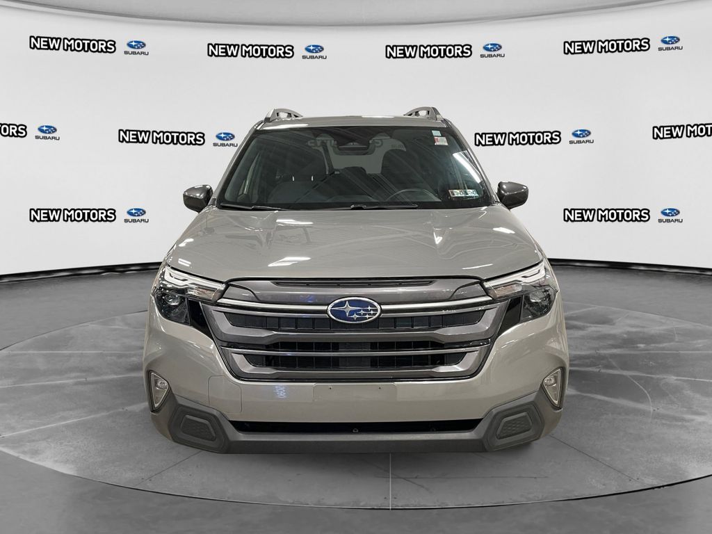 2025 Subaru Forester Premium Pearl at New Motors