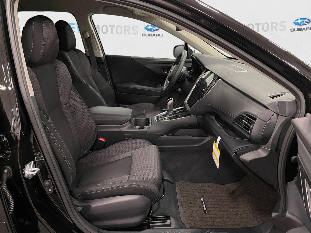 2025 Subaru Outback Premium Crystal Black Silica at New Motors