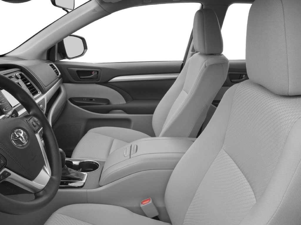2018 Toyota Highlander photo 5 of 9