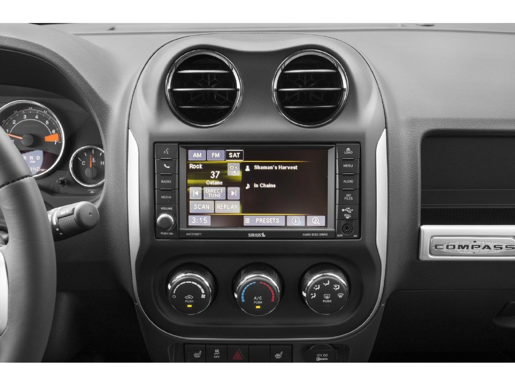 2015 Jeep Compass photo 7 of 10