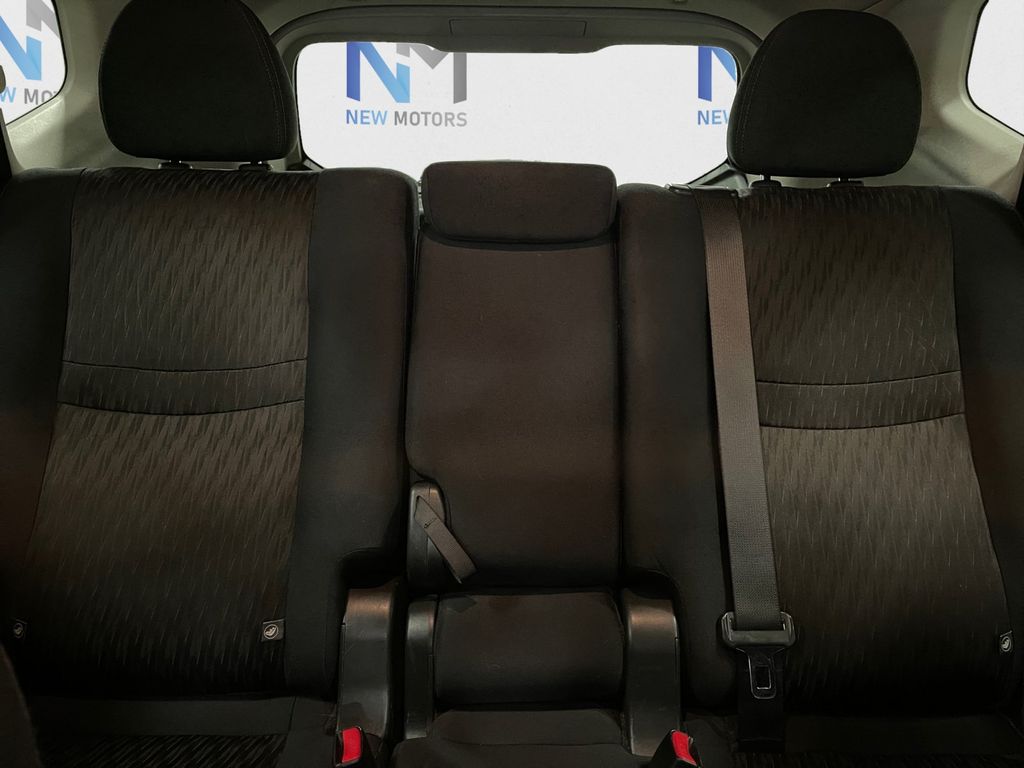 2018 Nissan Rogue SV Magnetic Black at Auto Express Rt. 8
