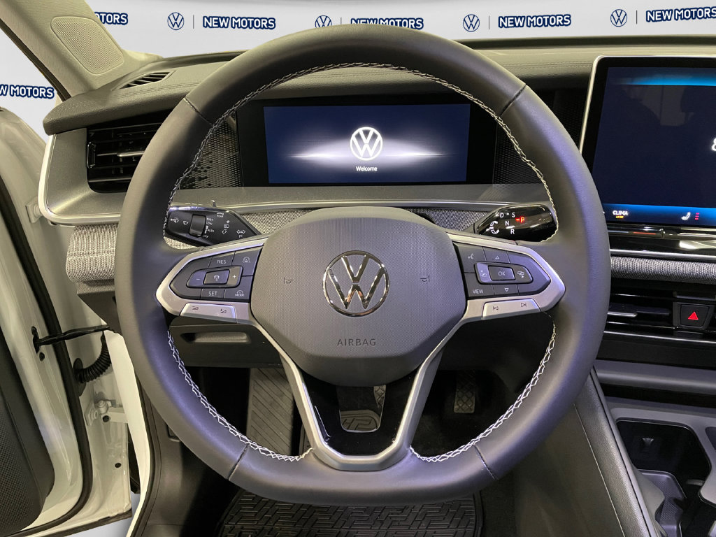2026 Volkswagen Tiguan photo 12 of 15