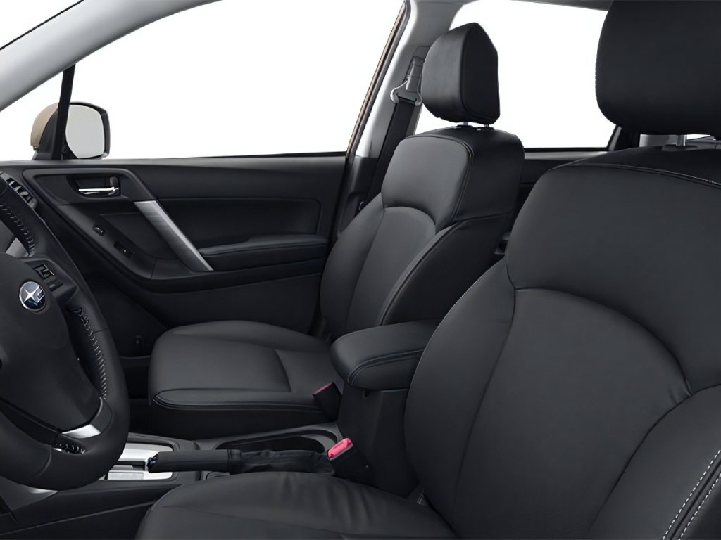 2014 Subaru Forester photo 6 of 10