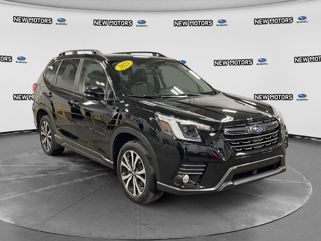 2023 Subaru Forester photo 7 of 17