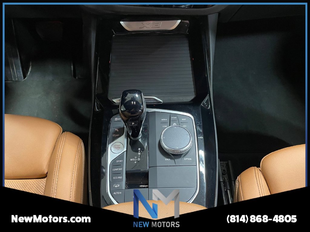2022 BMW X3 photo 12 of 18