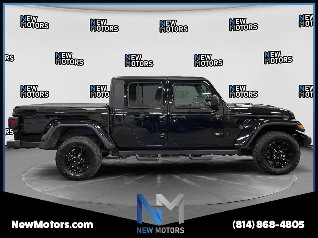 2023 Jeep Gladiator photo 7 of 16