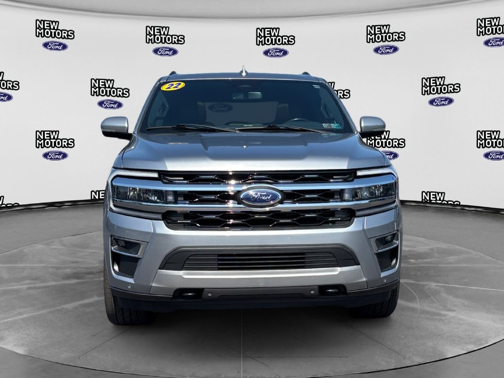 2022 Ford Expedition photo 9 of 17