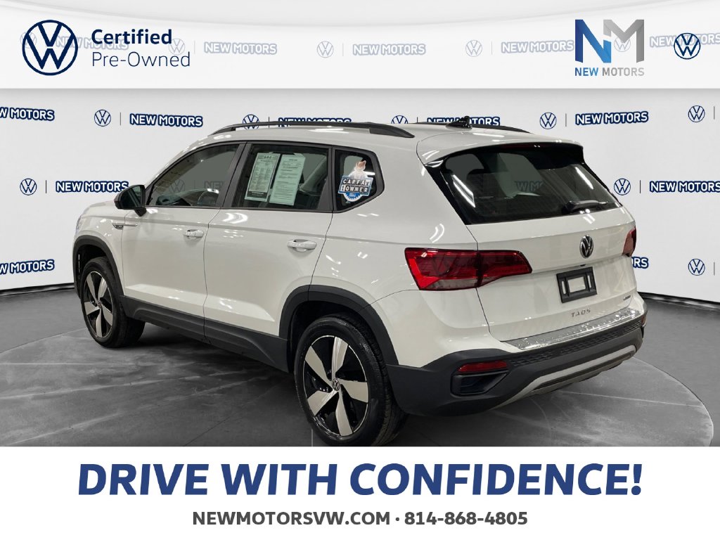 2023 Volkswagen Taos photo 3 of 15